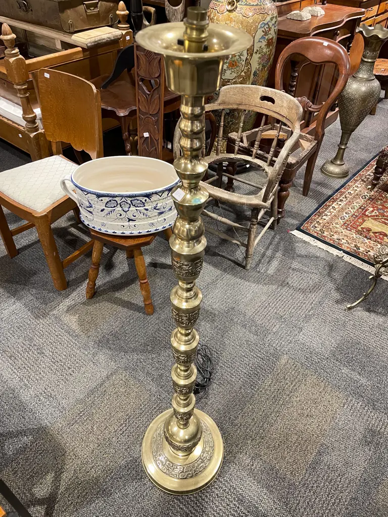 Brass Standard Lamp Image 1++