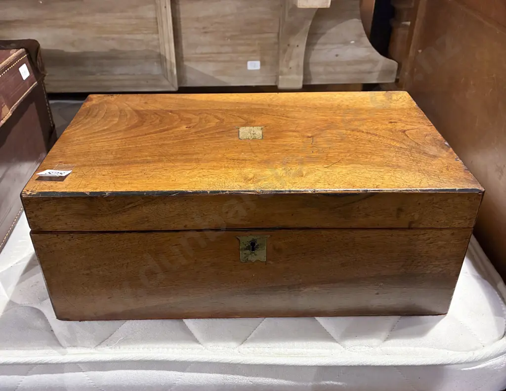 Victorian Mahogany Writing Slope Image 1++