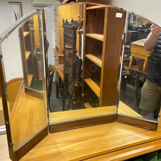 Three Panel Dressing Table Mirror