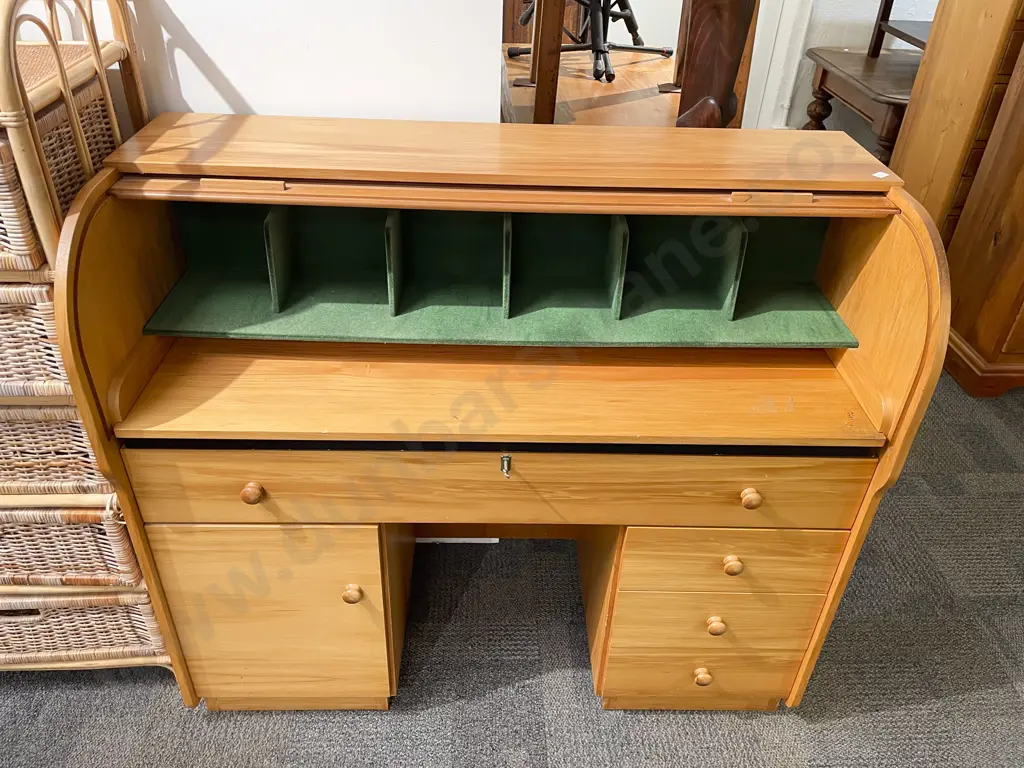 Modern Roll Top Desk Image 1++