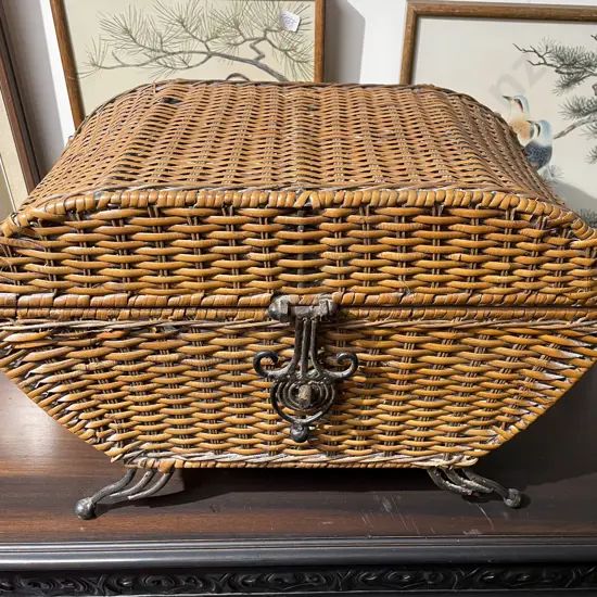Small Rattan Chest on Feet