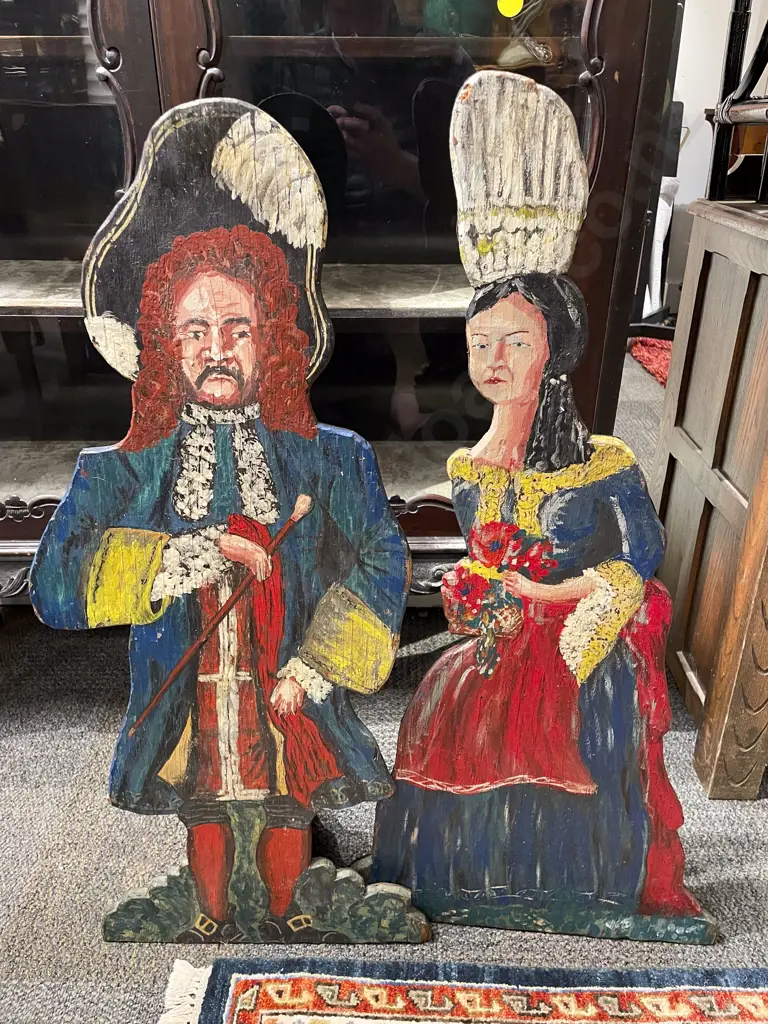 Late Victorian Figural Painted Shop Signs Image 1++