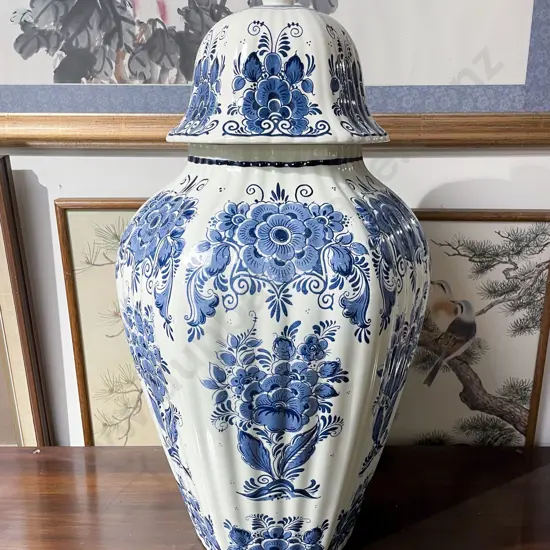 Large Blue & White Lidded Vase
