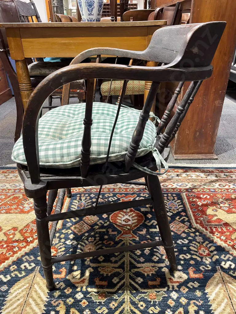 Oak Spindle Back Tub Chair Image 1++
