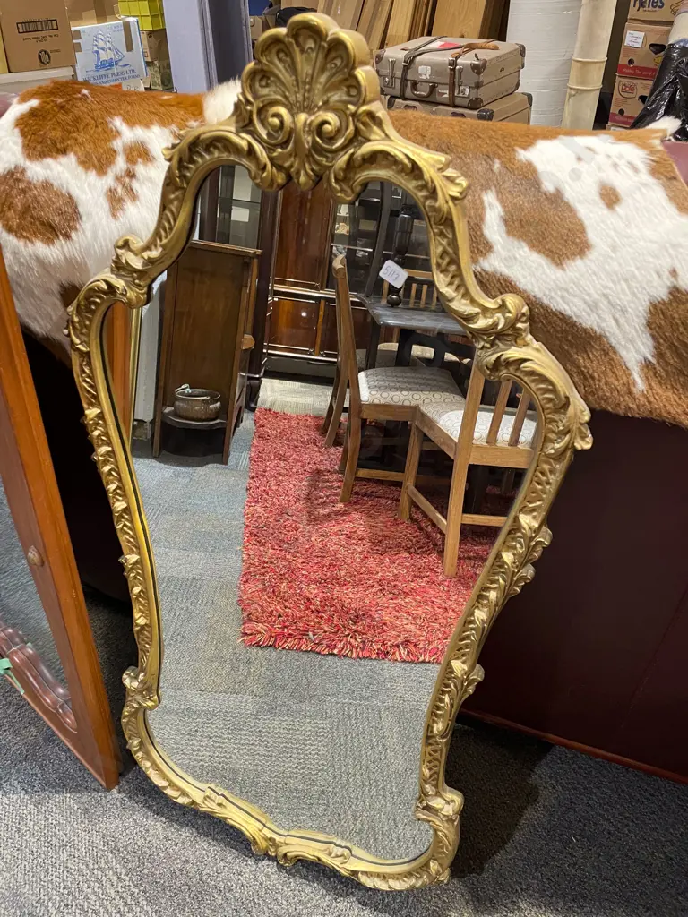 Gilt Framed Wall Mirror Image 1++
