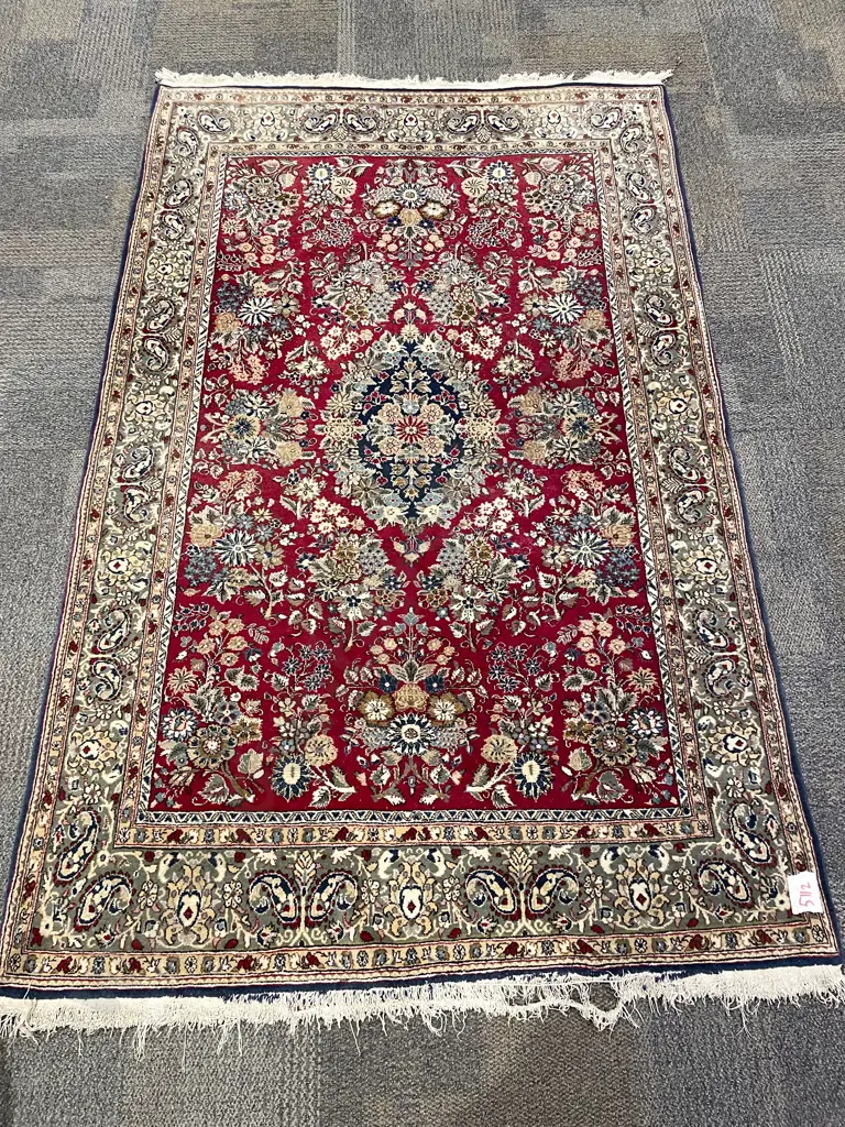 Large Persian Floor Rug Image 1++