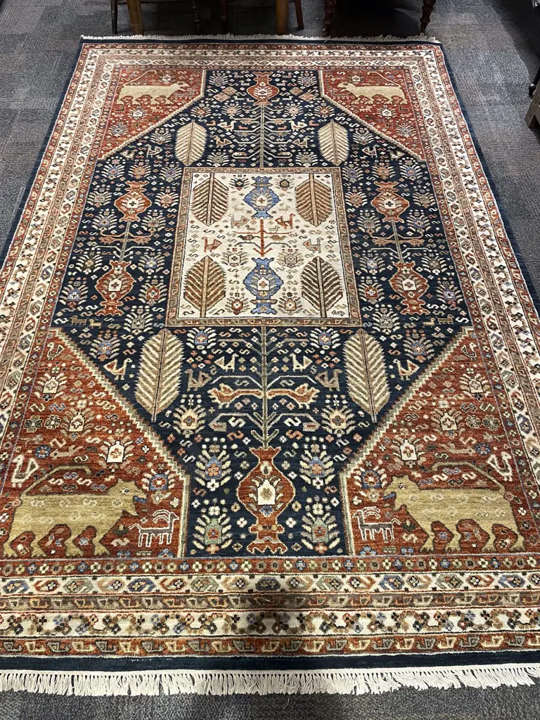 Large Persian Floor Rug Image 1++