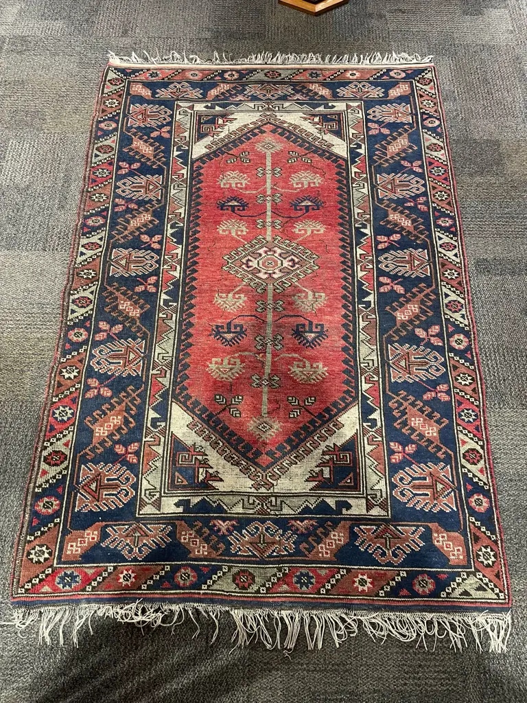 Persian Floor Rug Image 1++