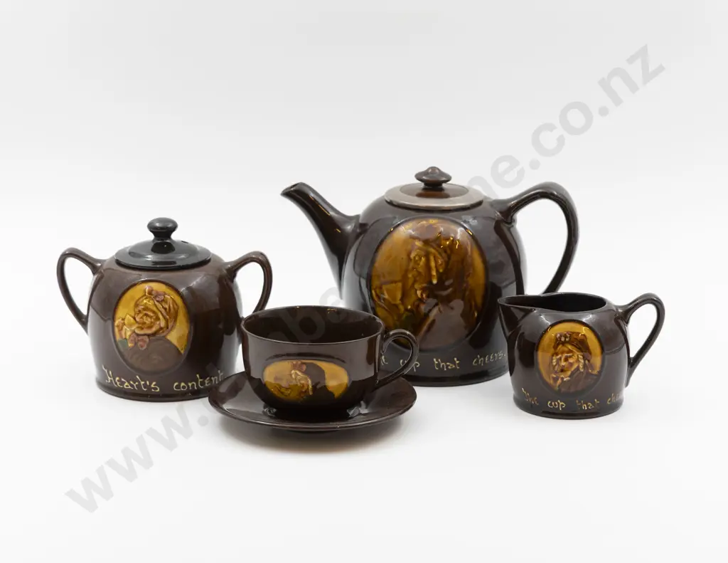 RD Kingsware Three Pce Teaset with Teacup & Saucer Image 1++