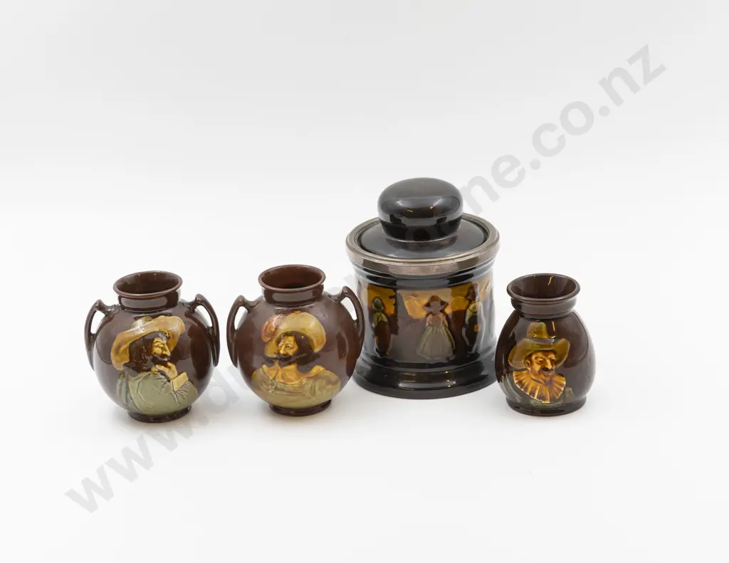 RD Kingsware Humidor & Three Posy Pots Image 1++