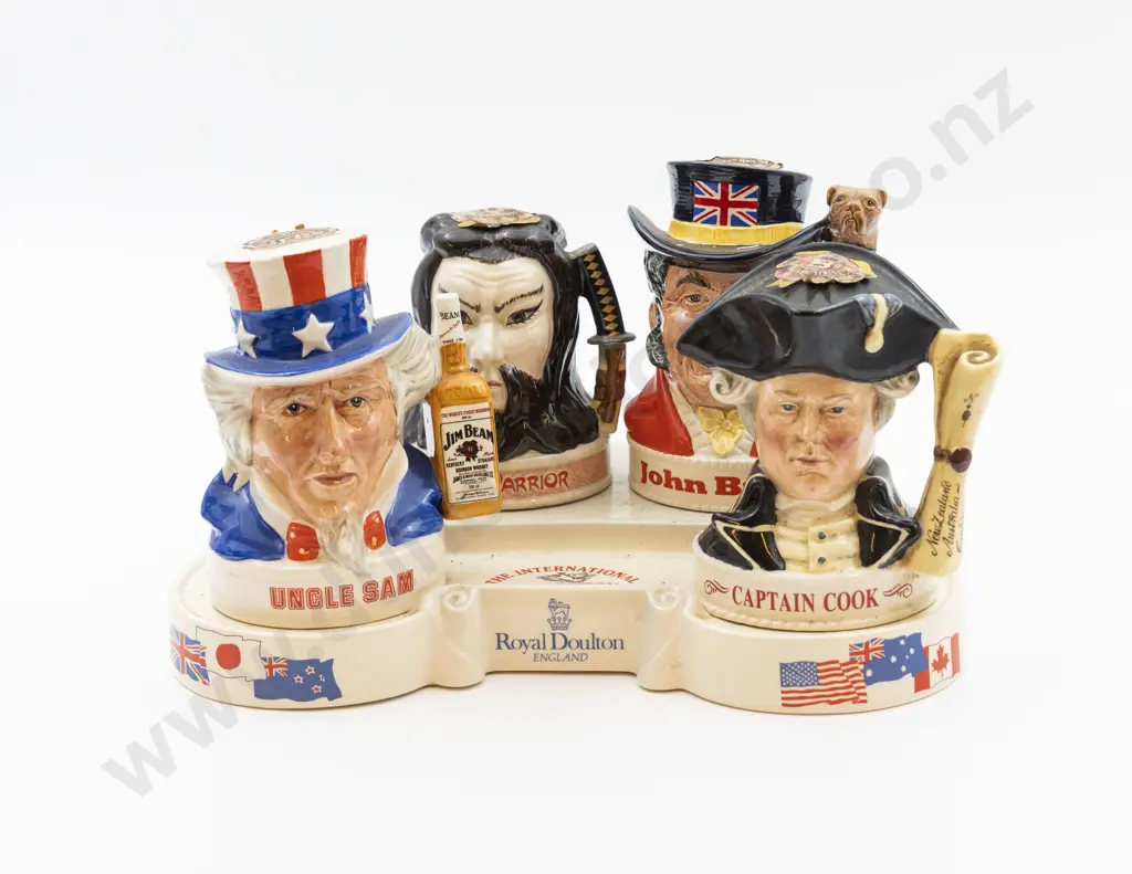 RD "The International Collection" of Jim Beam Characters Image 1++