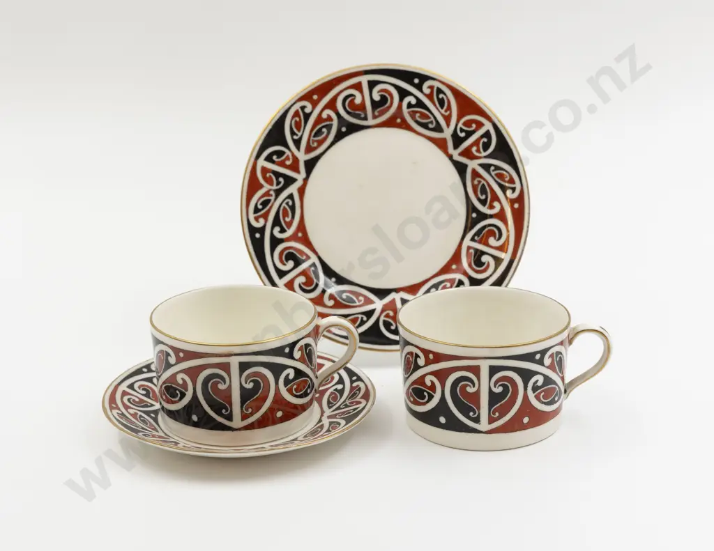 Royal Doulton "Maori Art" Pattern Teacup Saucer & Plate & Additional Teacup Image 1++
