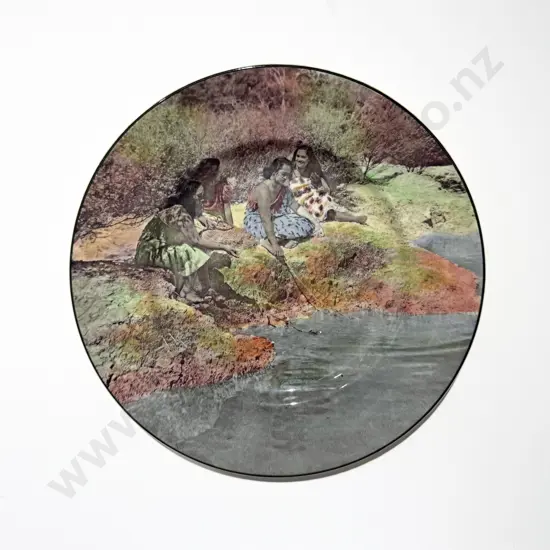 Royal Doulton Decorative Plate 26.5cm Dia
