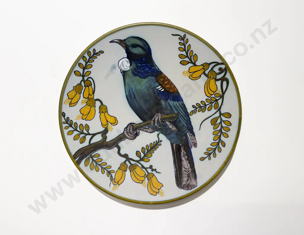Gibsons & Paterson Ltd "Tui" Wall Plate Image 1++