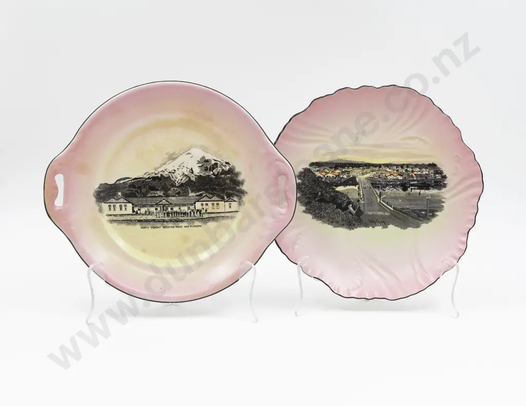 Two H & K Tunstall NZ Souvenir Plates Image 1++