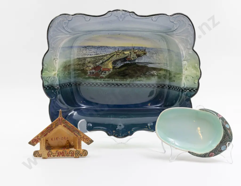 H & K Tunstall NZ Souvenir Ware Dish & Two Others Image 1++