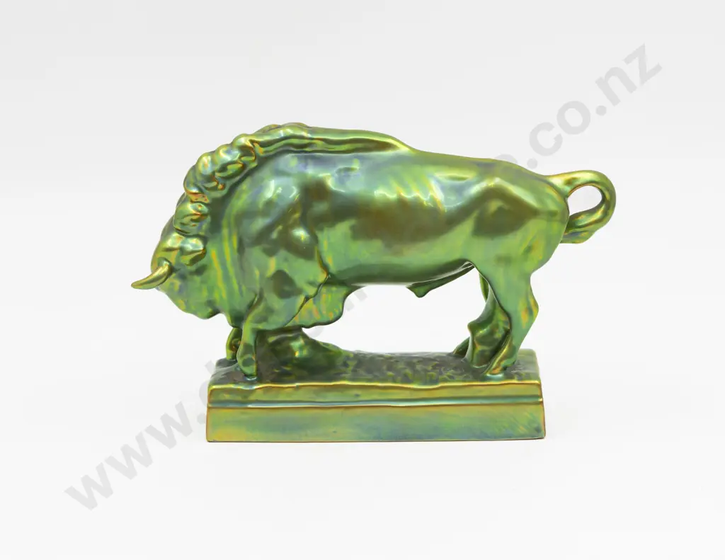 Zsolnay Hungarian Bison Model 24cm L Image 1++