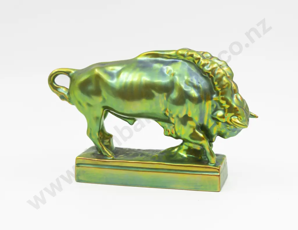 Zsolnay Hungarian Bison Model 24cm L Image 1++