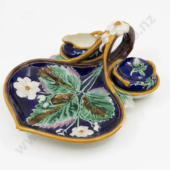 Wedgwood Majolica Shallow Molded Strawberry Dish with Sugar & Cream