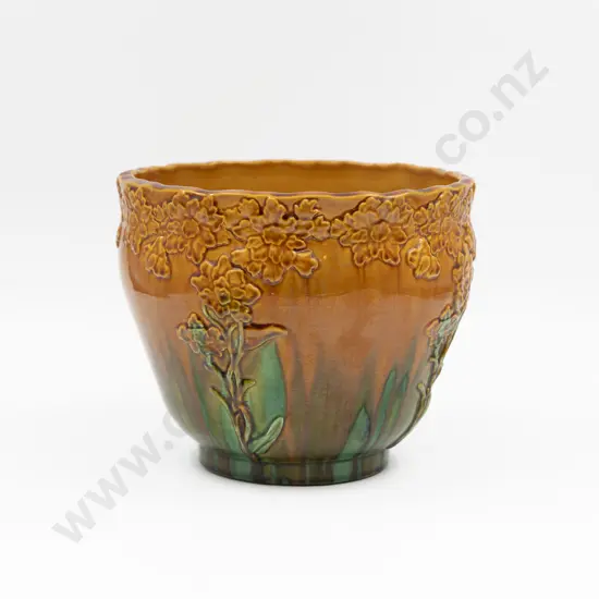 English Unmarked Majolica Glaze Applied Motif Jardiniere 23.5cm Overall Diameter