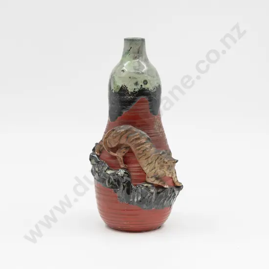 Sumida Gawa Bottle Vase 24cm H