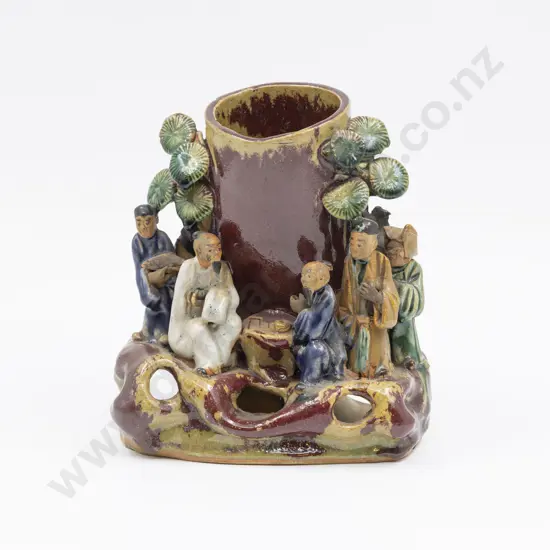 Sumida Gawa Figural Vase 18cm H