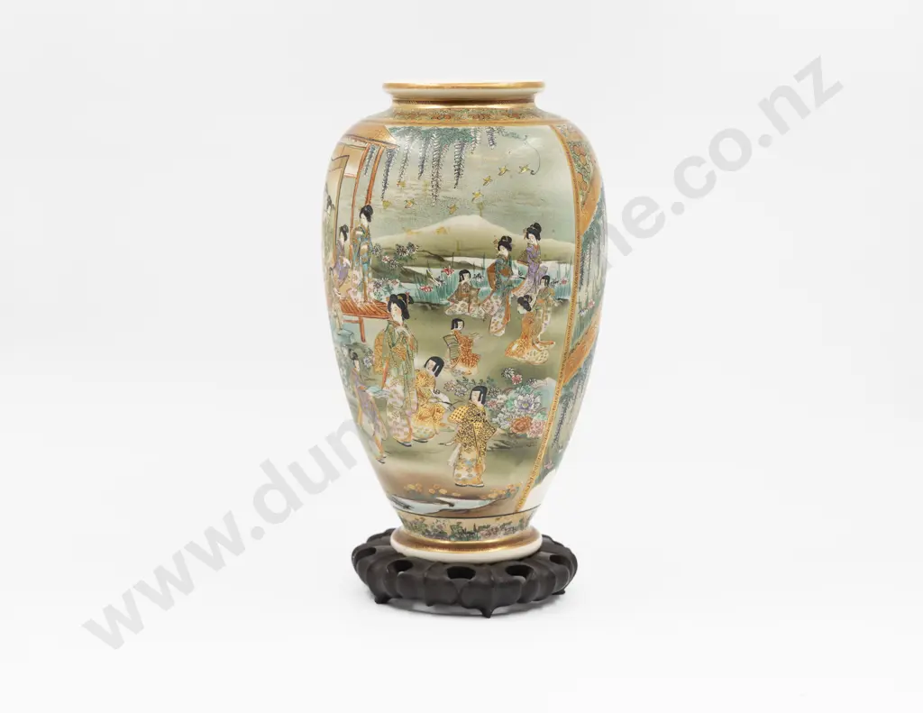 Large Satsuma Vase with Carved Hardwood Stand 34cm H Image 1++