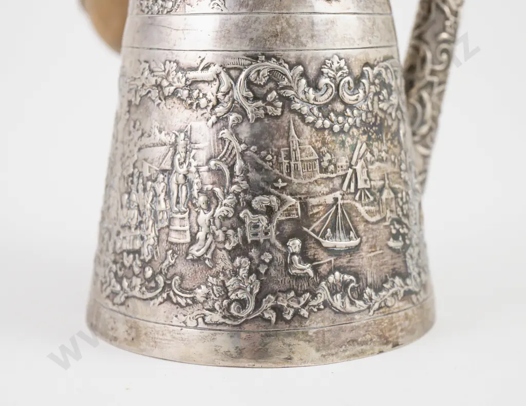 Late C19th Dutch Silver Coffee Pot Image 1++