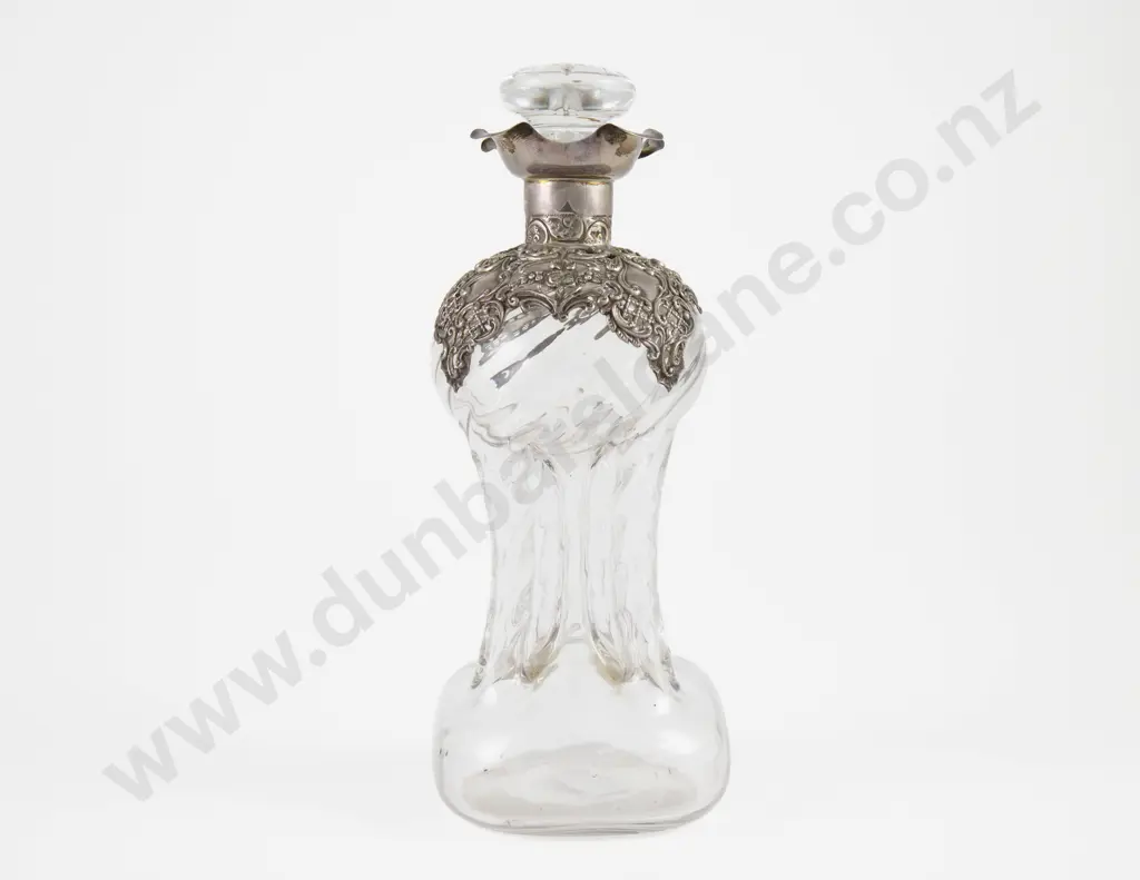 Vict S/S Collared "Glug Glug" Decanter & Stopper Image 1++