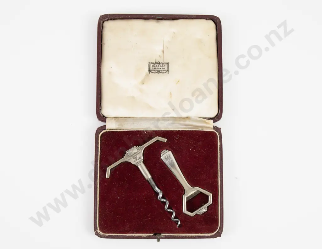 Cased Geo VI Art Deco S/S Corkscrew & Bottle Opener by Harrods Image 1++