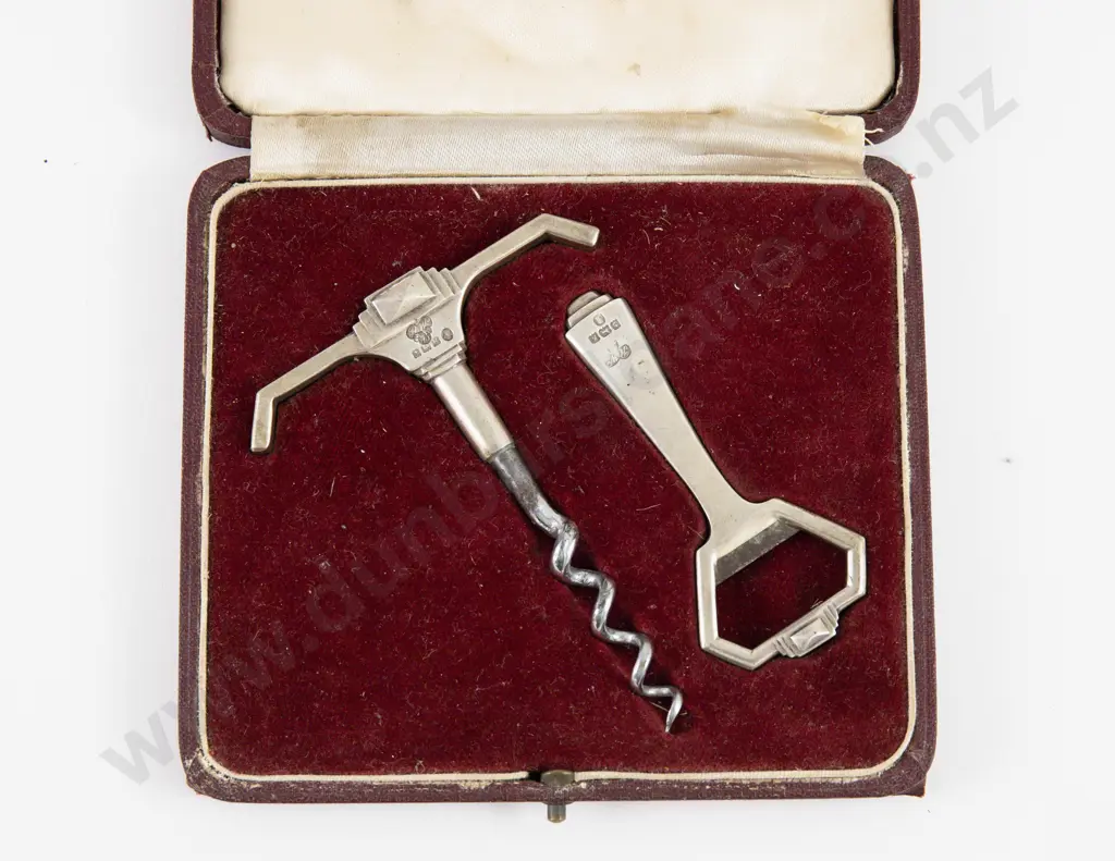 Cased Geo VI Art Deco S/S Corkscrew & Bottle Opener by Harrods Image 1++