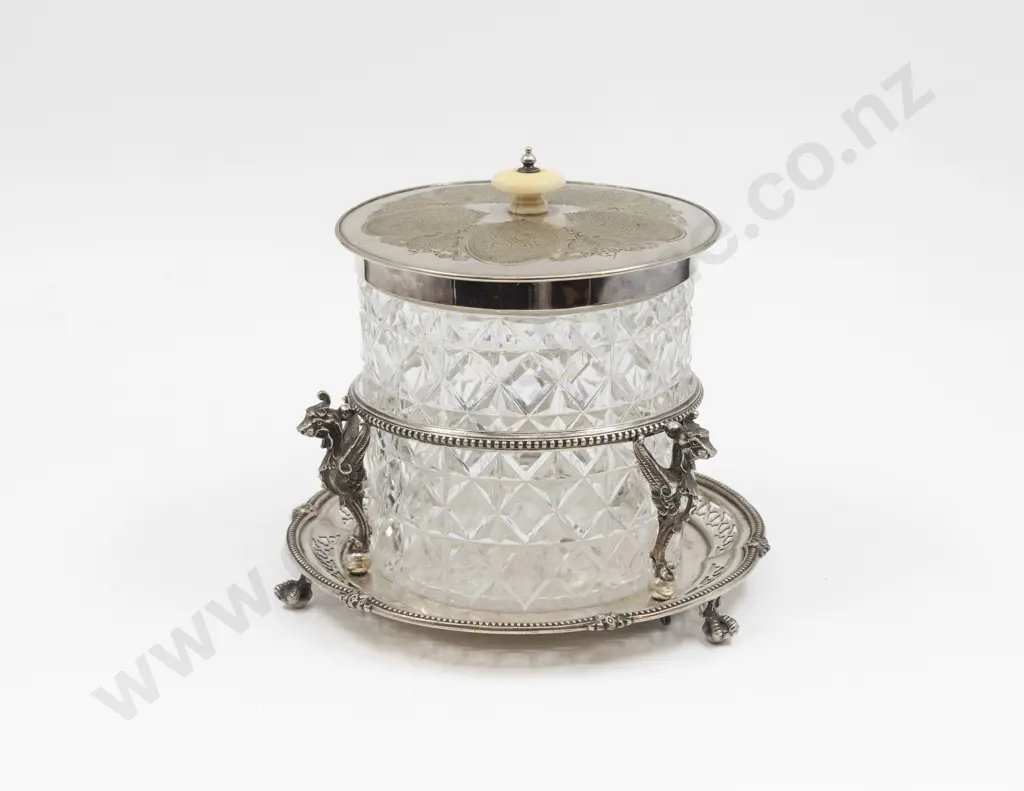 Edwardian Walker & Hall Silverplate Mounted Cut Glass Biscuit Barrel Image 1++