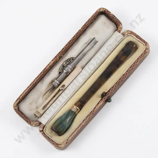 Edwardian Cased 9ct Mounted Cigarette Holder