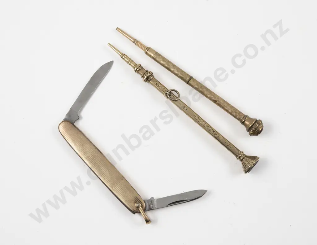 Victorian 9ct Propelling Pencil with Plated Pencil and Pocket Knife Image 1++