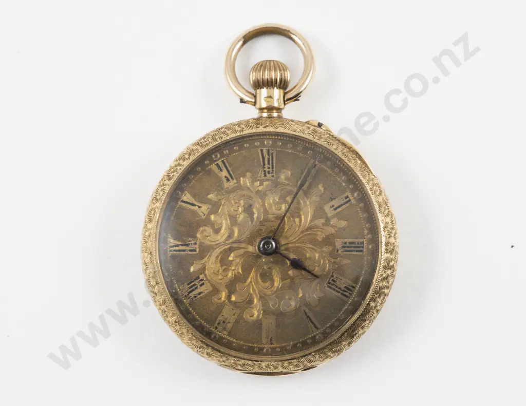 18ct Open Face Lever Wind Fob Watch Image 1++