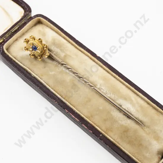 Victorian 15ct Single Sapphire Stick Pin