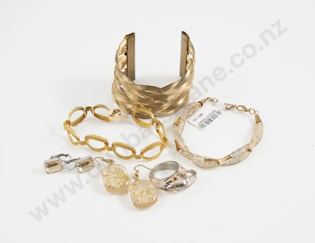 Swarovski Mesh Twist Bracelet and Pair Earrings together with Assorted Costume Jewellery Image 1++