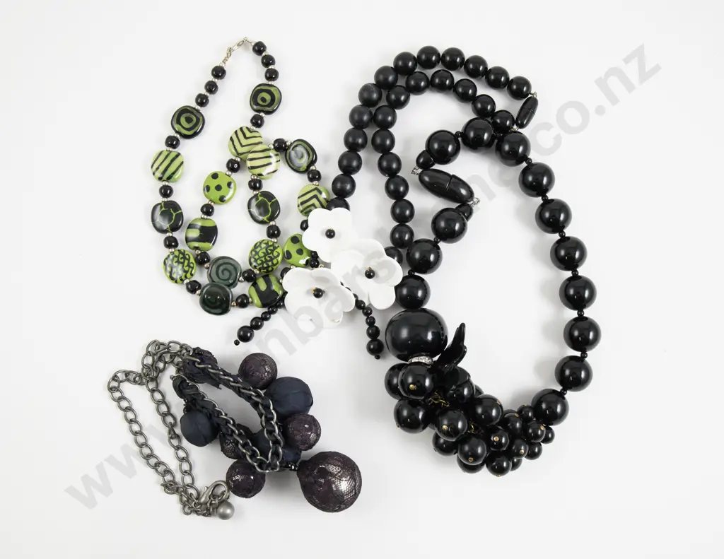 Four Modern Beaded Necklaces Image 1++