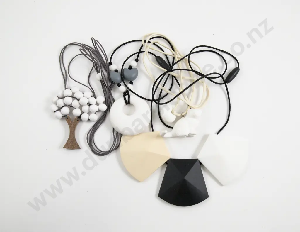 Three Rubber Beaded Necklaces and Other Image 1++
