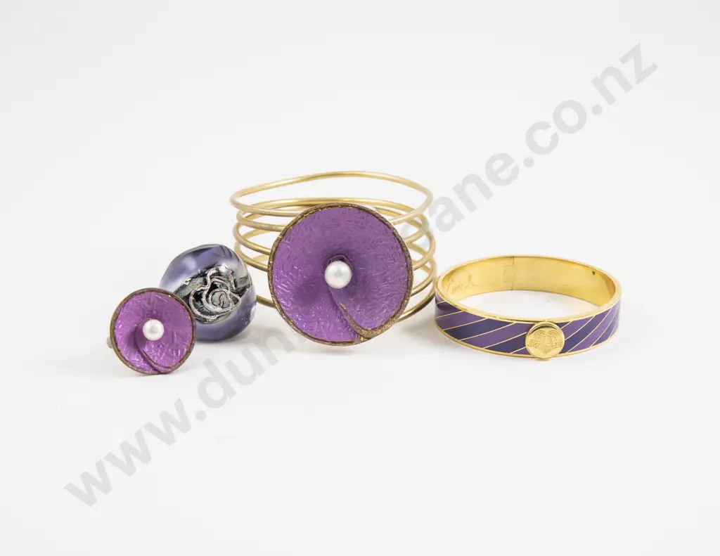 Coach Gold Plated Enamel Hinged Snap Bangle Image 1++