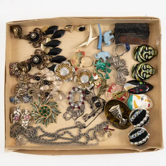 Collection of Assorted Costume Jewellery