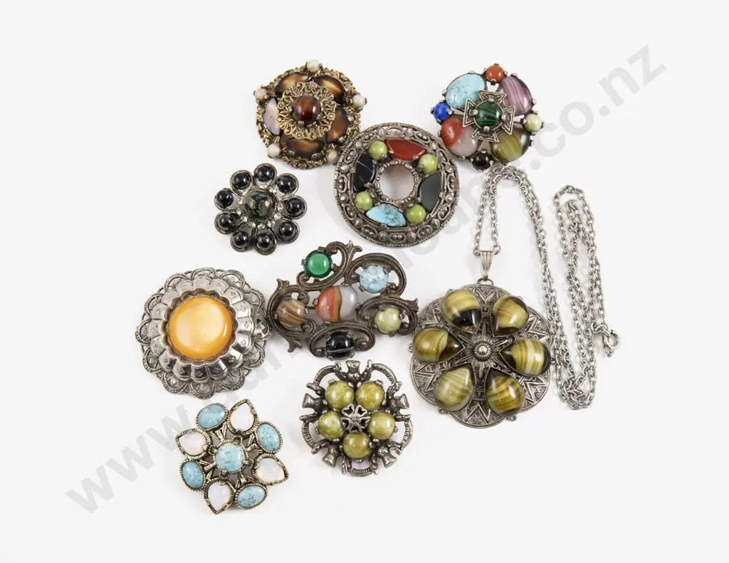 Collection of Assorted Scottish Jewellery Image 1++