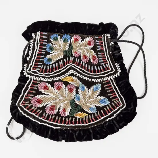 Antique Iroquois Native American Bead Work Purse (some losses)