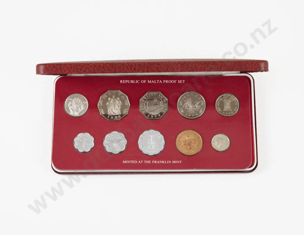 1979 Republic of Malta 10 Proof Coin Set Image 1++