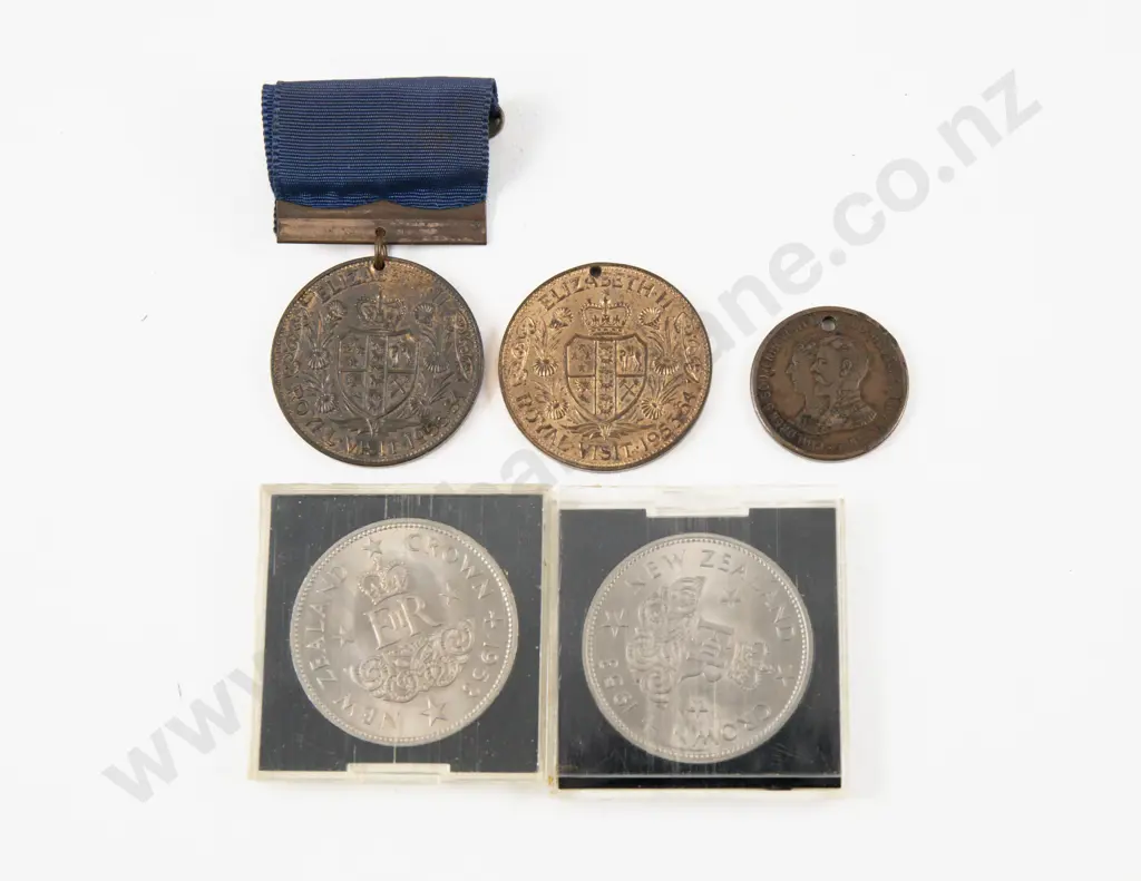 NZ Two 1953 Crowns Two Royal Visit Medals and Duke & Duchess of Cornwall Mefal (af) Image 1++