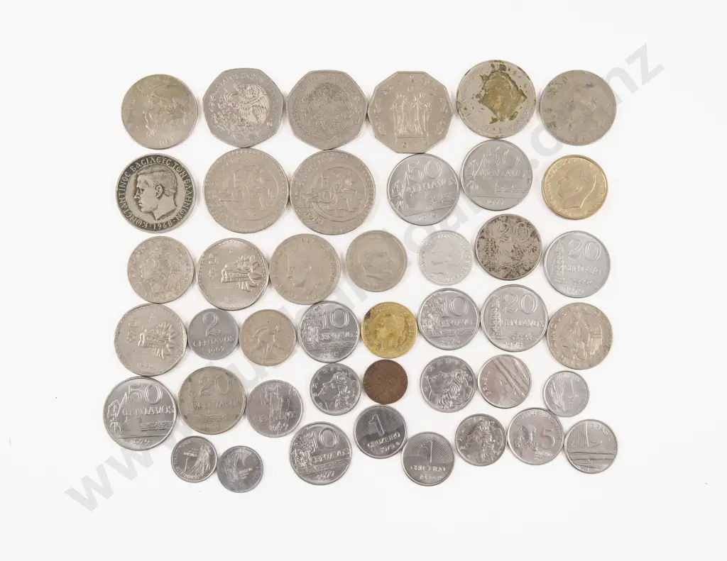 Small Qty World Pocket Change Coinage Image 1++