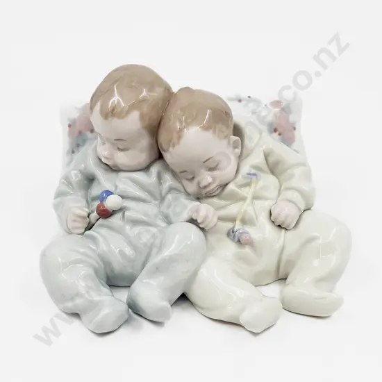 Lladro Figure Group