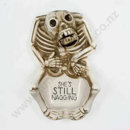 Japanese Novelty Ash Tray