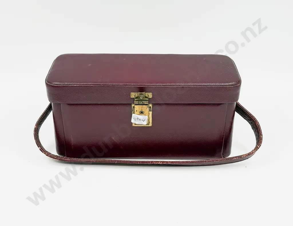 Travel Makeup Bag Image 1++