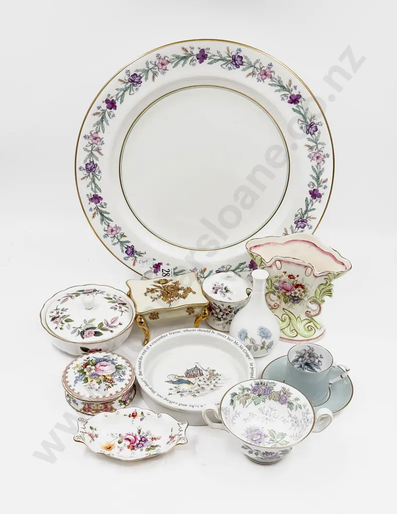 Qty of Assorted Fancy Floral China Image 1++